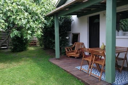 Joli Appartement Avec Jardin 拉特斯特德布赫 外观 照片